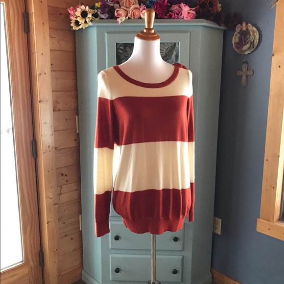 BANANA REPUBLIC Beautiful MERINO Sweater Brand NEW - Picture 2 of 5